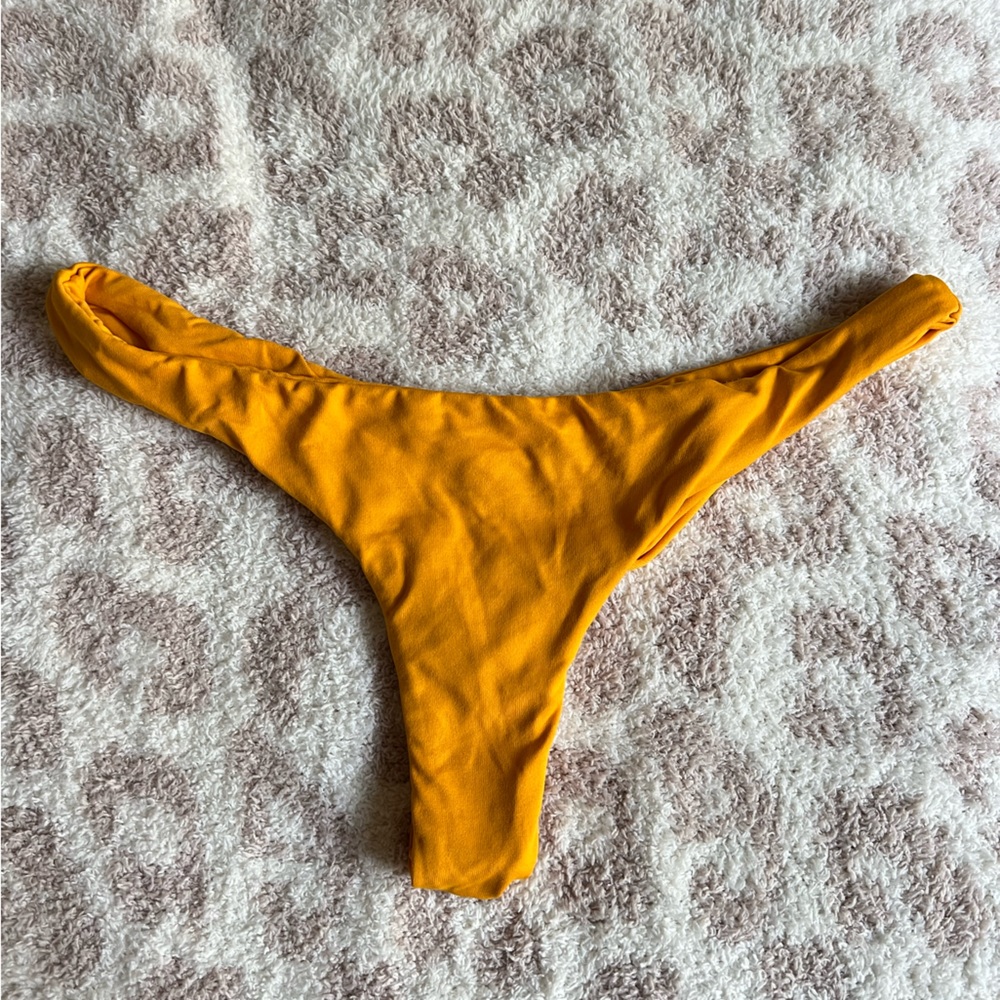 Midori | Swim | Kai Bottoms | Size Medium | Perfect Condition